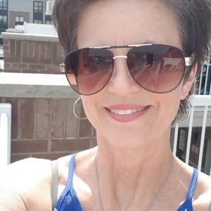 Meet your Posher, Darlene